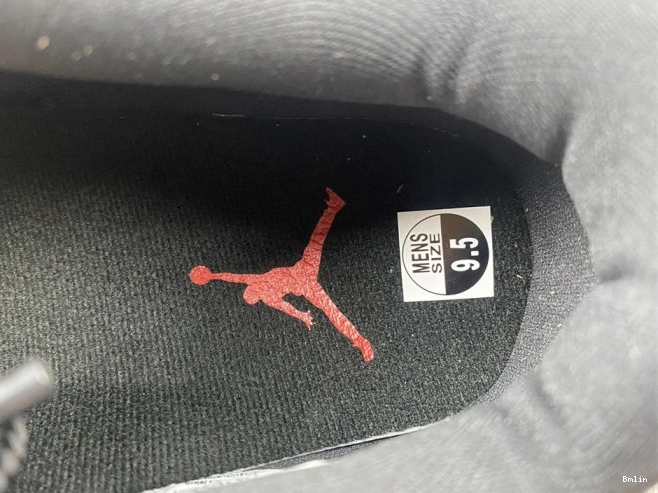 Bmlin Shoes AV2187-001 Air 72-10 Low Jordan 11 Retro 0709